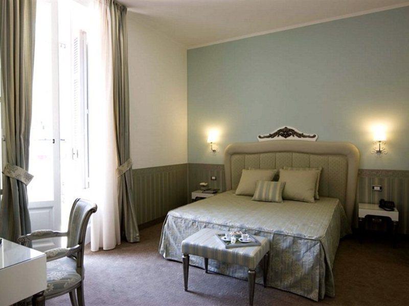 Jr Hotels Oriente Bari Ngoại thất bức ảnh