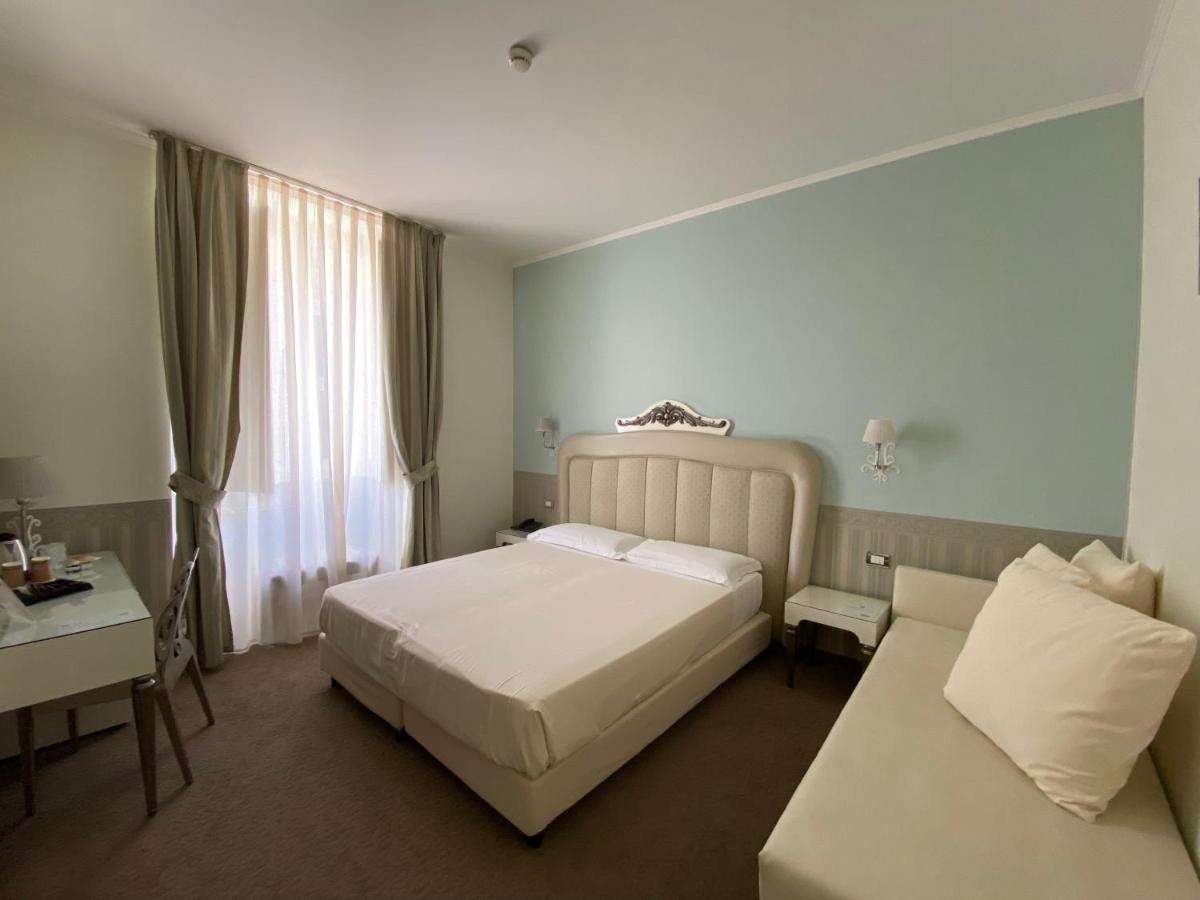 Jr Hotels Oriente Bari Ngoại thất bức ảnh