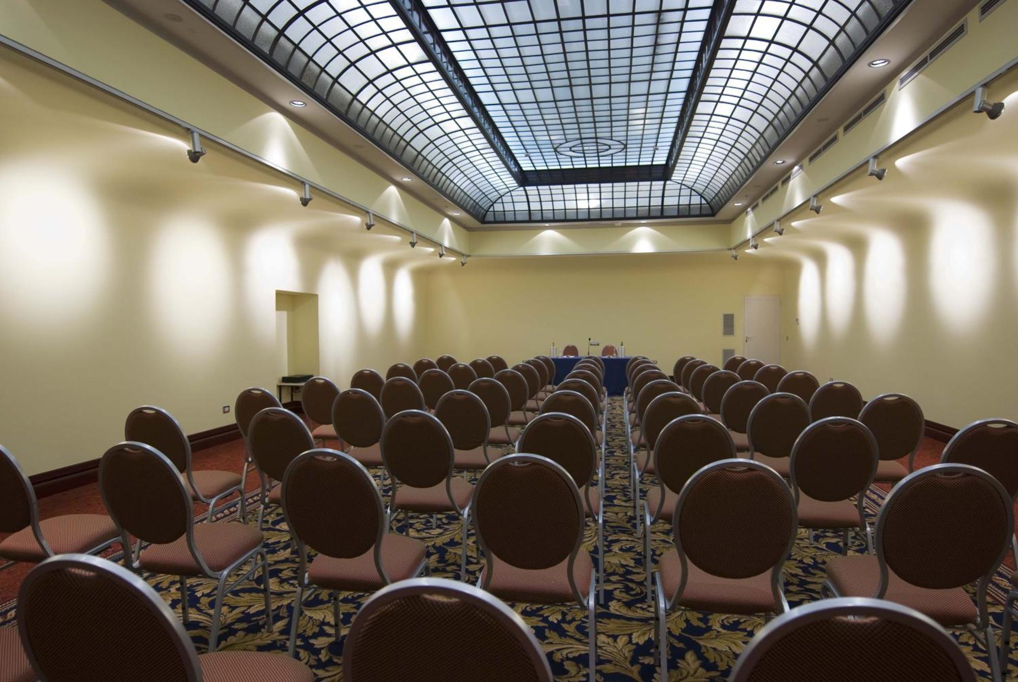 Jr Hotels Oriente Bari Ngoại thất bức ảnh